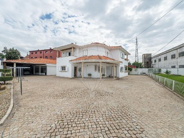 Casa venda em Gondar, Guimarães