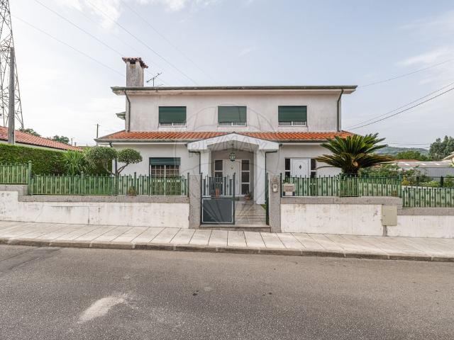 Casa venda em Guimarães, Braga