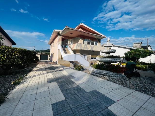 Casa venda em Silvares, Guimarães