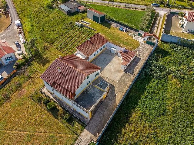 Casa venda em Juncal, Porto de Mós