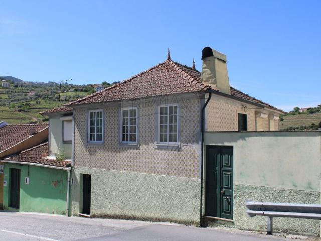 Casa venda em Adega do Chão, Lamego