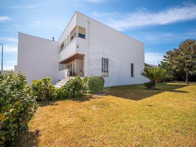 Casa venda em Lijó, Barcelos