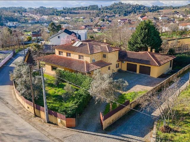 Casa venda em Mioma, Sátão