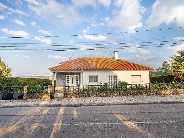 Casa venda em Criande, Covelo Do Gerez