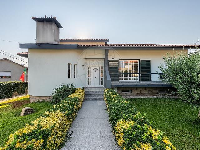Casa venda em Monte Córdova, Santo Tirso