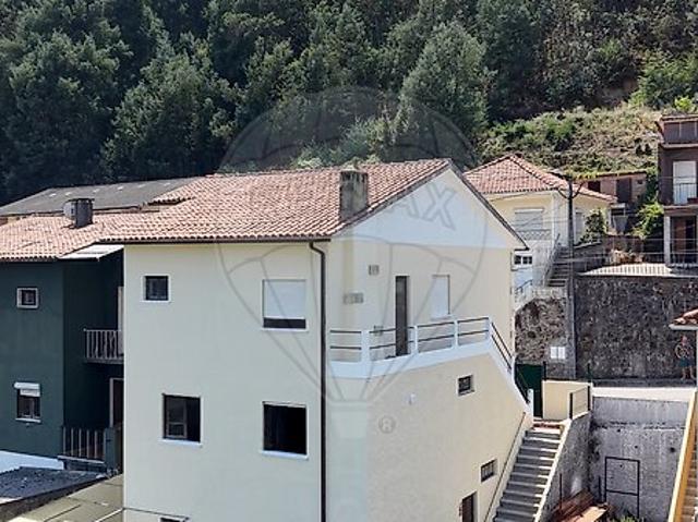 Casa venda em Figueira de Lorvão, Penacova