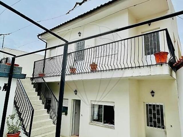 Casa venda em Pinhão, Alijó