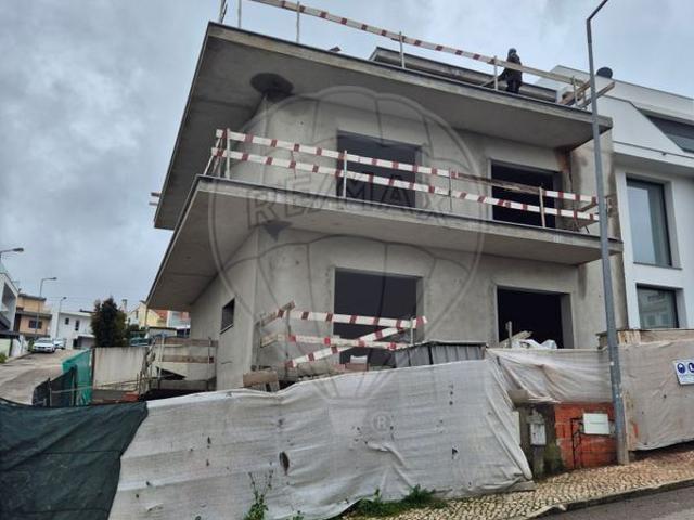 Casa venda em Bairro dos Quatro, Odivelas