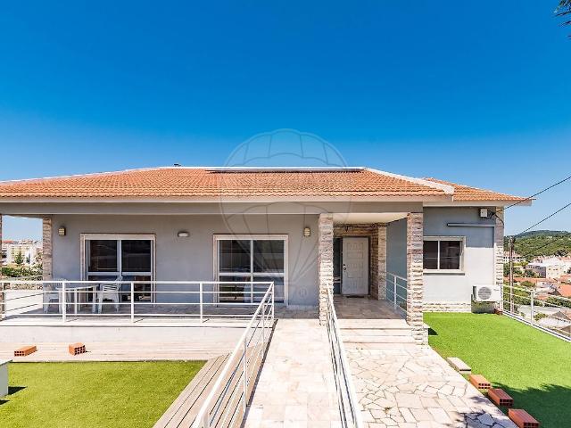 Casa venda em Quinta da Portela, Belas