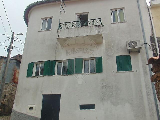 Casa venda em Rapa e Cadafaz, Celorico da Beira