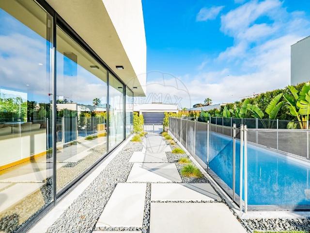 Casa venda em Albarraque, Rio de Mouro
