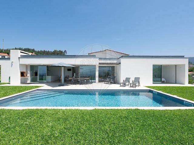 Casa venda em Roge, Vale de Cambra