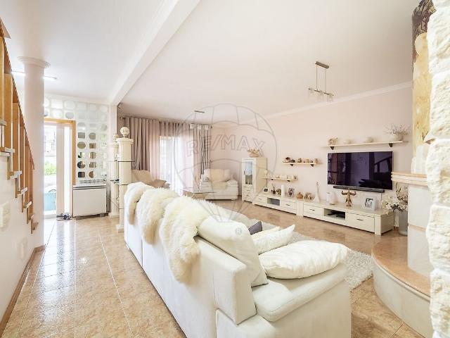 Casa venda em Romariz, Santa Maria da Feira