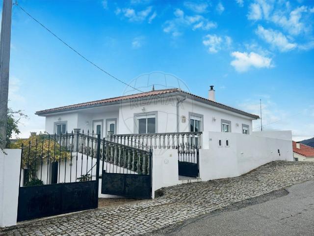 Casa venda em Nagoselo Do Douro, Viseu