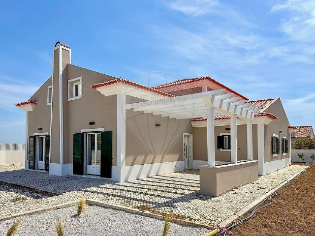 Casa venda em Monte Arroio, São João das Lampas
