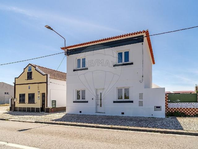 Casa venda em São Pedro, Figueira da Foz