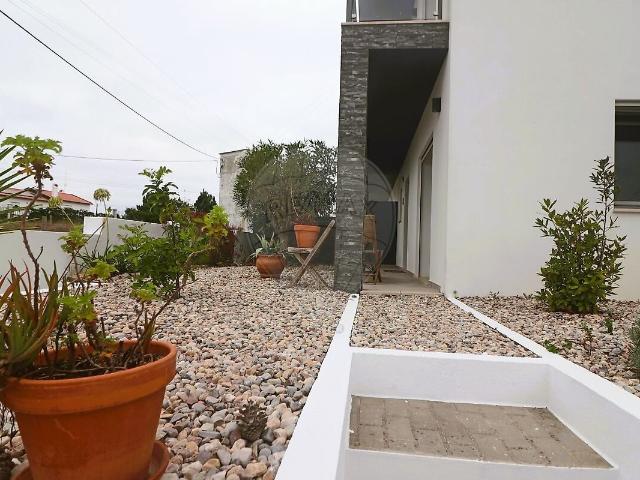 Casa venda em Santa Maria, São Pedro e Sobral da Lagoa, Óbidos