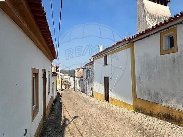 Casa venda em Santana, Nisa