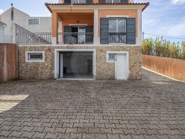 Casa venda em Almoçageme, Sintra