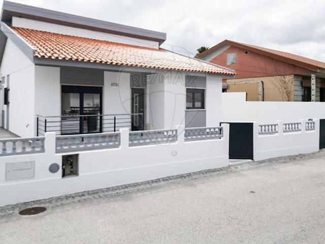 Casa venda em Vieira de Leiria, Marinha Grande