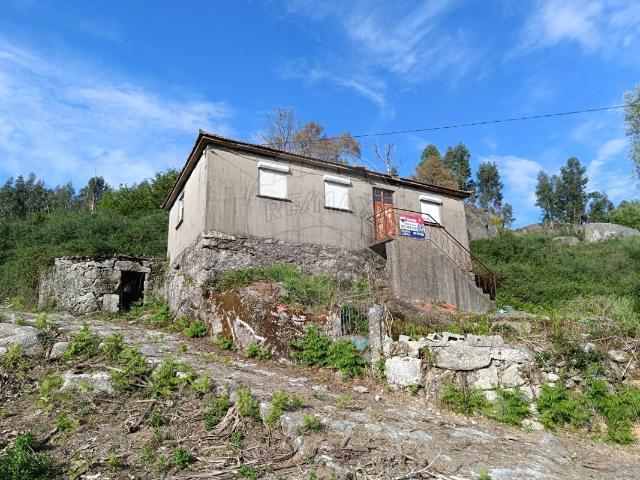 Casa venda em Parada Do Bouro, Braga