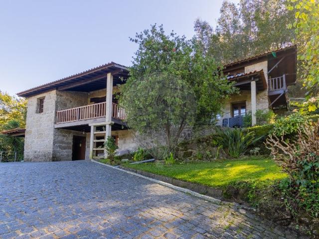 Casa venda em Parada de Bouro, Parada Do Bouro
