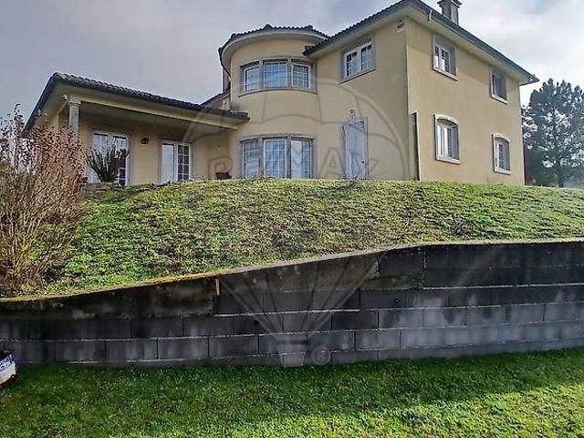 Casa venda em Vila da Ponte, Viseu