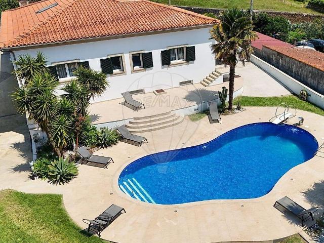 Casa venda em Vila de Punhe, Viana do Castelo