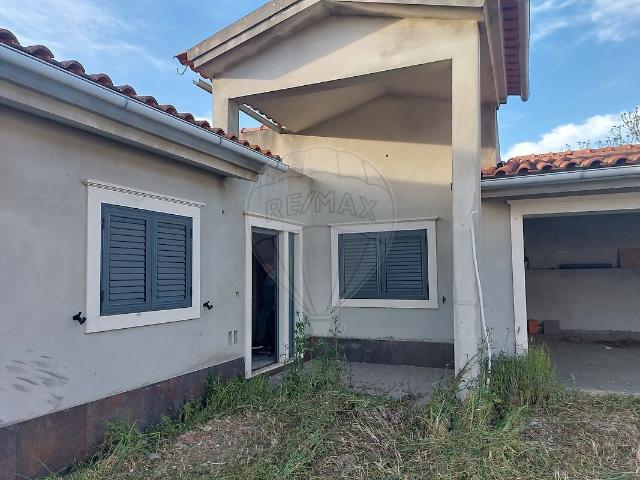 Casa venda em Vila de Rei
