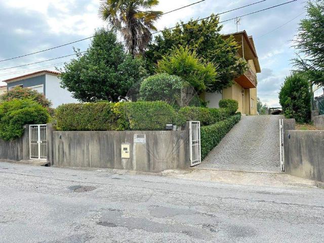 Casa venda em Couce, Gavião