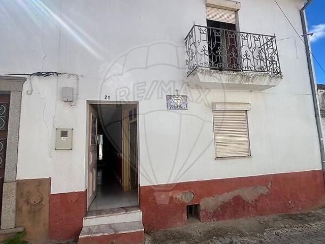 Casa venda em Zebreira e Segura, Idanha-a-Nova