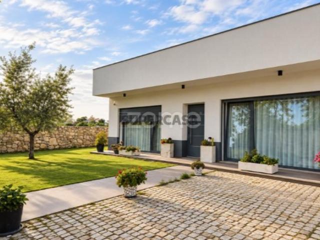 Casa venda em Alcains, Castelo Branco