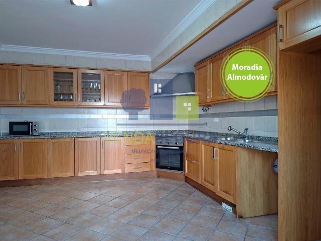Casa venda em Almodôvar, Beja