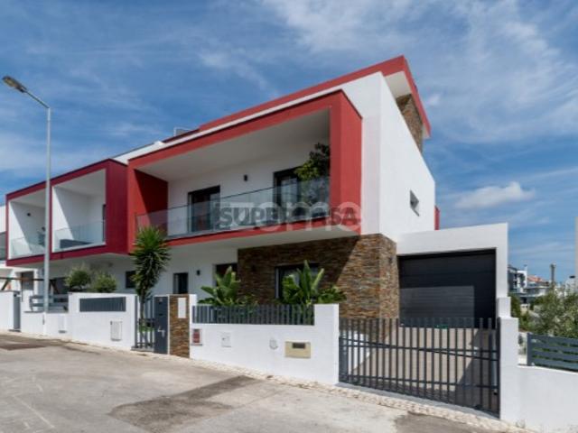 Casa venda em Bairro dos Quatro, Odivelas