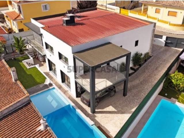 Casa venda em Azeitão (São Lourenço e São Simão), Setúbal