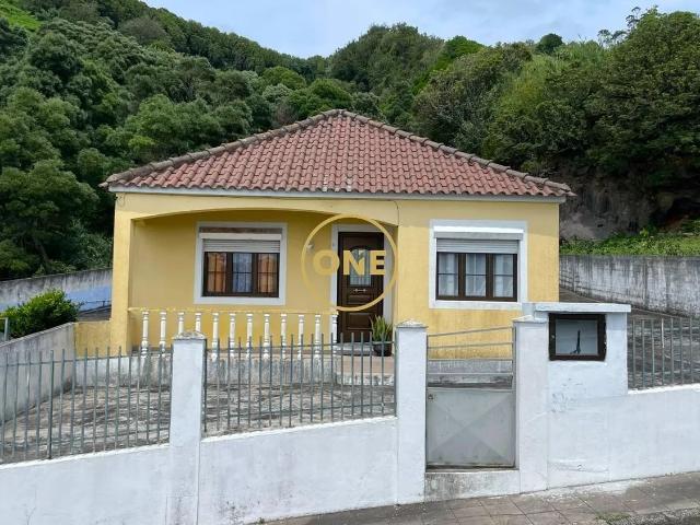 Casa venda em Açores, Ilha De São Miguel
