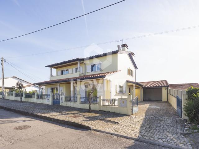 Casa alugar em Marinheiros, Leiria