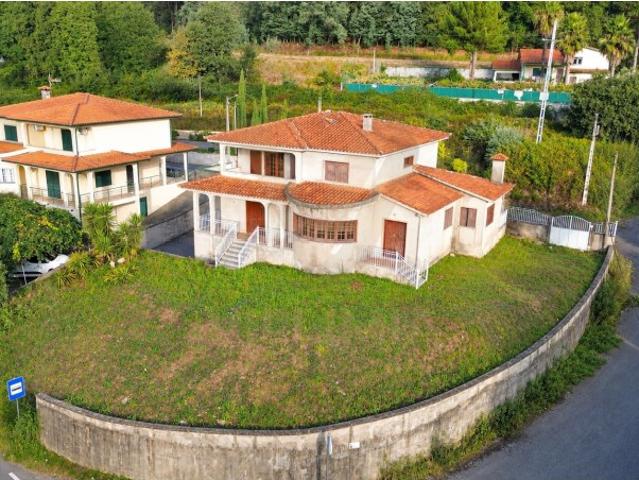 Casa venda em Rebordões, Boalhosa