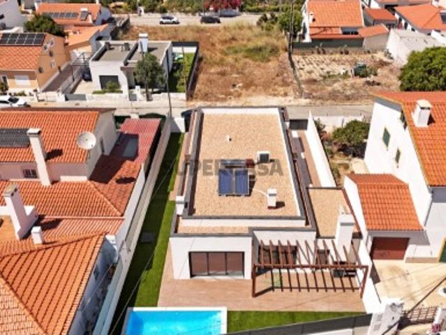 Casa venda em Azeitão (São Lourenço e São Simão), Setúbal