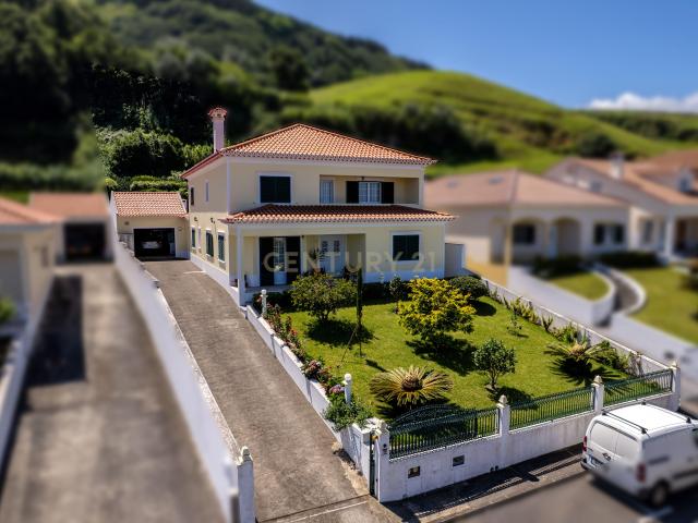 Casa venda em Açores, Ribeira Grande