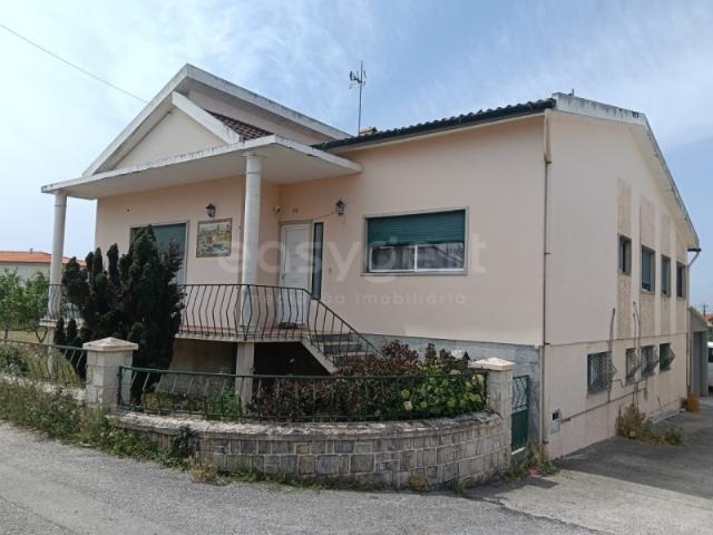 Casa venda em Alcobaça, Leiria