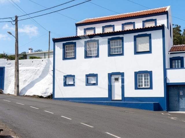 Casa venda em Pico da Urze, Angra do Heroísmo