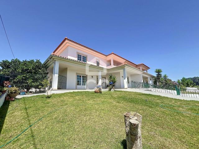 Casa venda em Serralheira, Caldas Da Rainha
