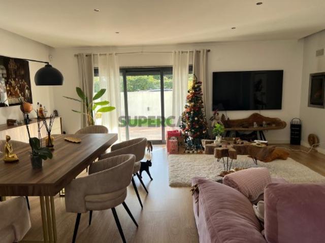 Casa venda em Cidade Sol, Santo António Da Charneca