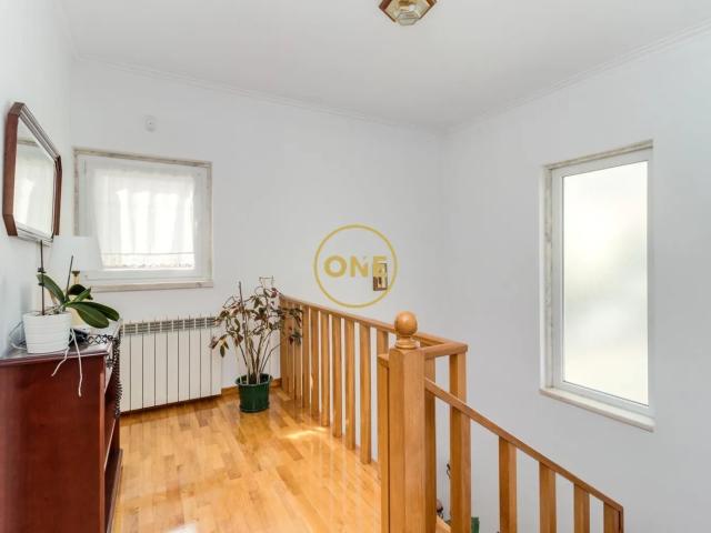 Casa venda em Jardim da Radial, Odivelas