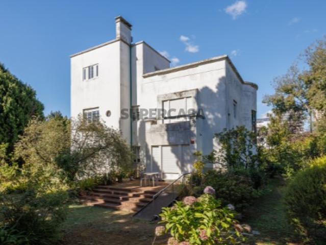 Casa venda em Porto, Lordelo Do Ouro