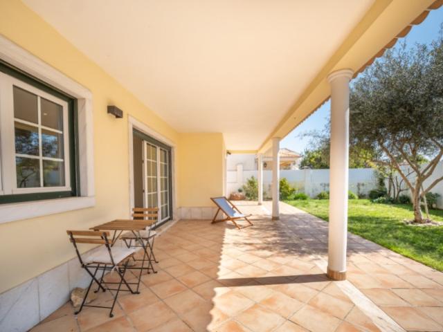 Casa alugar em Carcavelos, Cascais