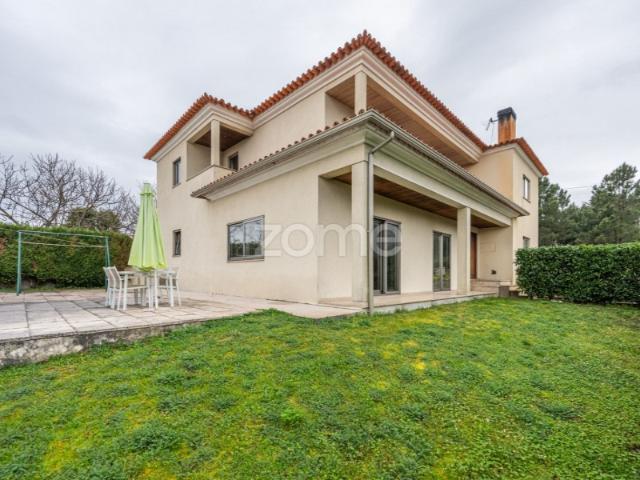 Casa venda em Minhava, Vila Real