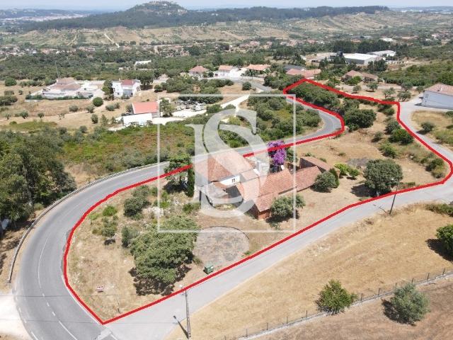 Casa venda em Ourém, Santarém