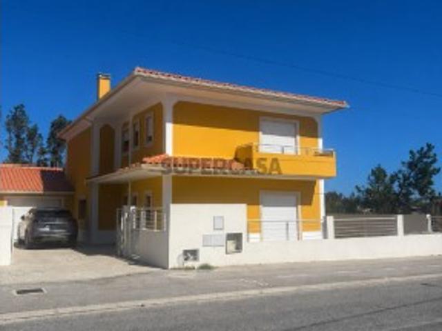Casa venda em Marinha Grande, Leiria
